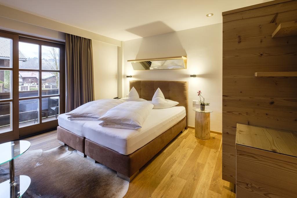 Boutique Hotel Gams โอเบอร์สทดอร์ฟ ภายนอก รูปภาพ